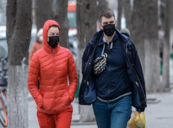Что жители Волгодонска думают о новых коронавирусных ограничениях
