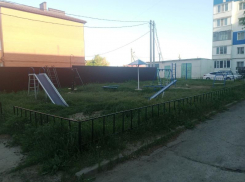 Администрация Цимлянского района рассказала, когда приведут в порядок детскую площадку 