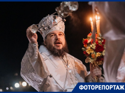 Христос Воскресе: волгодонцы встретили Пасху в кафедральном соборе Рождества Христова