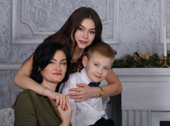 Светлана Вильданова и ее дети: Валерий и Александра 