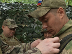 Военнослужащего из Волгодонска наградили медалью «За храбрость» в зоне СВО