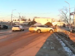 Убегали как зайцы: появилось видео устроенного школьником массового ДТП в Волгодонске