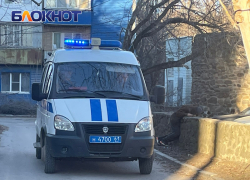 Мертвеца в странной позе обнаружили рядом со студенческим общежитием в Волгодонске