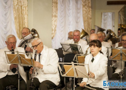 О чести, доблести и славе  волгодонцам рассказали в ДК «Октябрь»