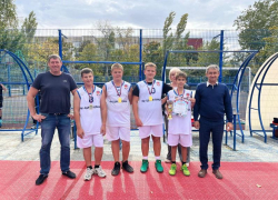 Баскетбольный триумф школы №15 открыл Спартакиаду в Волгодонске