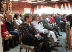 Работников культуры поздравили с профессиональным праздником