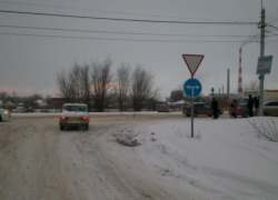 В Волгодонске «Опель» протаранил ВАЗ – пострадала 14-летняя школьница