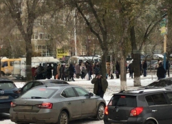 На регулируемом переходе на проспекте Строителей маршрутка сбила ребенка