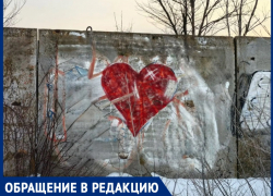 «Авторы граффити, отзовитесь!»: активисты-альтруисты преображают набережную на В-9 без нарушения авторских прав 