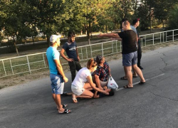 В Волгодонске мальчика, выбежавшего на дорогу в неположенном месте, сбила машина