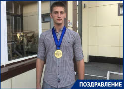 Трехкратный чемпион Мира по рукопашному бою Александр Бобырев отмечает день рождения 
