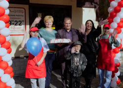 «РетроЛенд» расширяется, открывая портал в детство: четвертая чебуречная открылась в Волгодонске