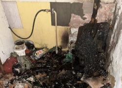 «Наш дом мог взлететь на воздух от взрыва газа»: в «нехорошей» квартире на Степной произошел пожар под газовым шлангом, когда хозяин ушел гулять 