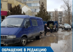 «Свинская» торговля в центре новой части Волгодонска продолжает развиваться и наращивает объемы