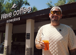 Эксклюзивный шоппинг-маркет креативных работ в Wave Coffee будет работать только один вечер 