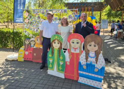 Гонки младенцев, женщины с шашками и выставка РЭБ и беспилотников: как Волгодонск отметил День города