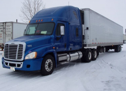 В Волгодонске житель Зимовников украл дизельное топливо из чужого грузовика