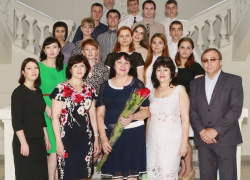 Школьники, артисты, экономисты, студенты и бетонщик – кого выбрали в молодежное правительство Волгодонска  