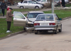 ДТП в переулке Западном рано утром разбудило жителей Волгодонска 