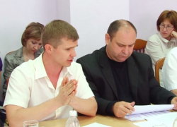 Алексей Германюк: Я не предлагаю сажать Кондратюка в тюрьму, я просто прошу вернуть деньги всем жителям.