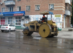 В Волгодонске дорожники начали ремонтировать улицу Горького - читатель «Блокнота»