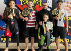 «Тигры» из Волгодонска стали чемпионами по грэпплингу 