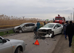В ДТП возле станицы Романовская пострадал водитель «Мицубиси» 