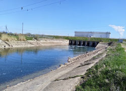 Оросительный канал в Волгодонске начали наполнять водой раньше обычного времени