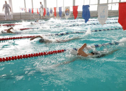 В Волгодонске стартовали областные соревнования по плаванию "Юность Дона"