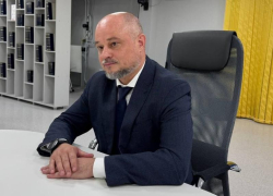 Глава города Дмитрий Вельможко поздравил волгодонцев с Днем знаний 