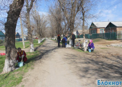 Дубовчане наводили чистоту  всем селом