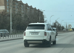 Внедорожник за 73 миллиона рублей известного бизнесмена-мецената заметили в Волгодонске  