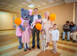 Более сотни семей Волгодонска воспользовались бесплатным прокатом детских вещей