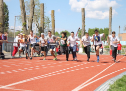 До победного: Сотни волгодонцев приняли участие в легкоатлетической эстафете