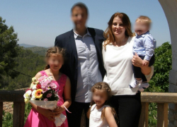 У убитой в Испании волгодончанки Юлии Сафоновой осталось трое маленьких детей