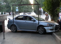 В Волгодонске пьяный водитель без прав и на чужой машине чуть не угробил прохожих