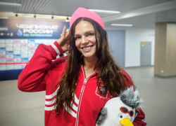 18-летняя фанатка обошла Юлию Ефимову на финале Чемпионата России по плаванию 