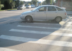 В Волгодонске на улице Пионерской в результате ДТП столкнулись «КIA» и ВАЗ-2112