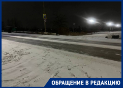 «Меня едва не сбили»: невидимый пешеходный переход на Весенней чуть не стал причиной трагедии