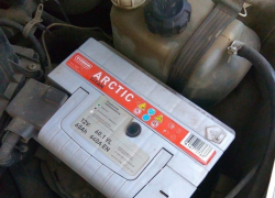 В Волгодонске 19-летний парень позарился на чужой аккумулятор