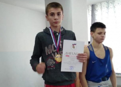 Одержав четыре победы, боксер из Волгодонска получил путевку на Всероссийские соревнования