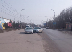 «Лексус», «Хендай», «Мазда» и «Фольксваген»: четыре иномарки попали в ДТП в Волгодонске