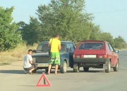 В Волгодонске произошло самое нелепое ДТП с участием двух «ВАЗов» (ФОТО)