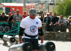 Самым сильным человеком Волгодонска  стал  пензенский тяжеловес