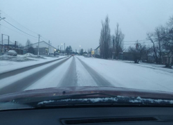 Госавтоинспекция Ростовской области предупреждает о сложных погодных условиях на дорогах