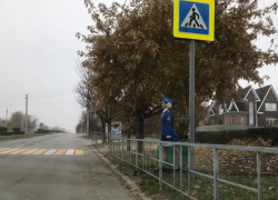 Пешеходов Волгодонска попросили носить светоотражающие элементы на одежде 