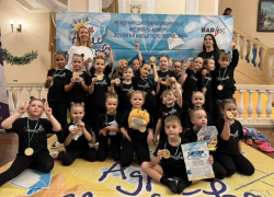 Танцевальный триумф «Вернисажа»: волгодонские таланты покорили Ростов и стали абсолютными чемпионами «Адреса детства» 