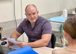 «Родинка – друг или враг?»: узнайте ответ в медцентре «ФлебоМед» с помощью революционной диагностики