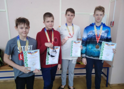 Волгодонцы показали высокие результаты в личном первенстве областных соревнований по плаванию