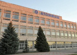 В Волгодонске загорелась крыша «Атоммаша» 